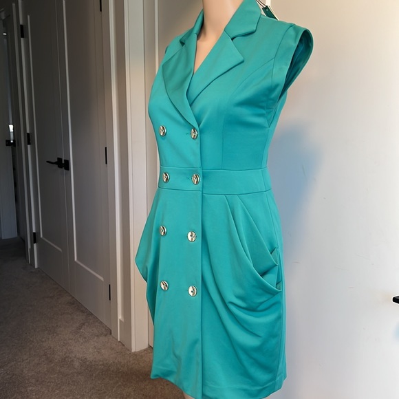 Double-Breasted sleeveless dress size small - Picture 3 of 13